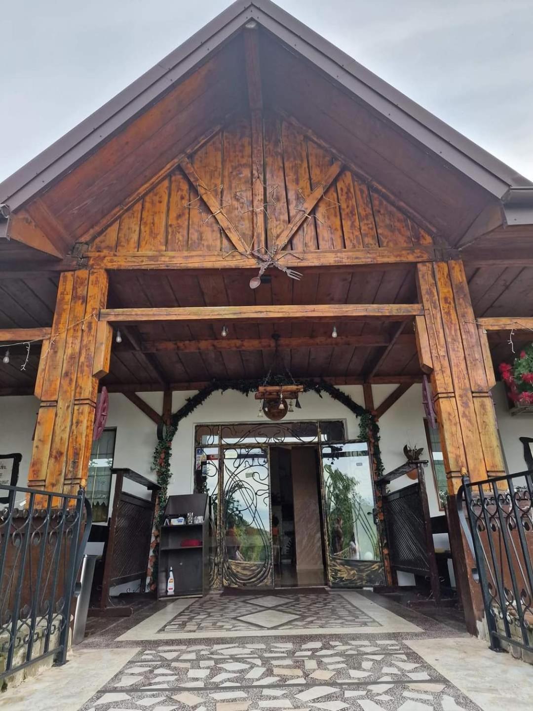 Casa Boiereasca Hotel Iasi Bagian luar foto