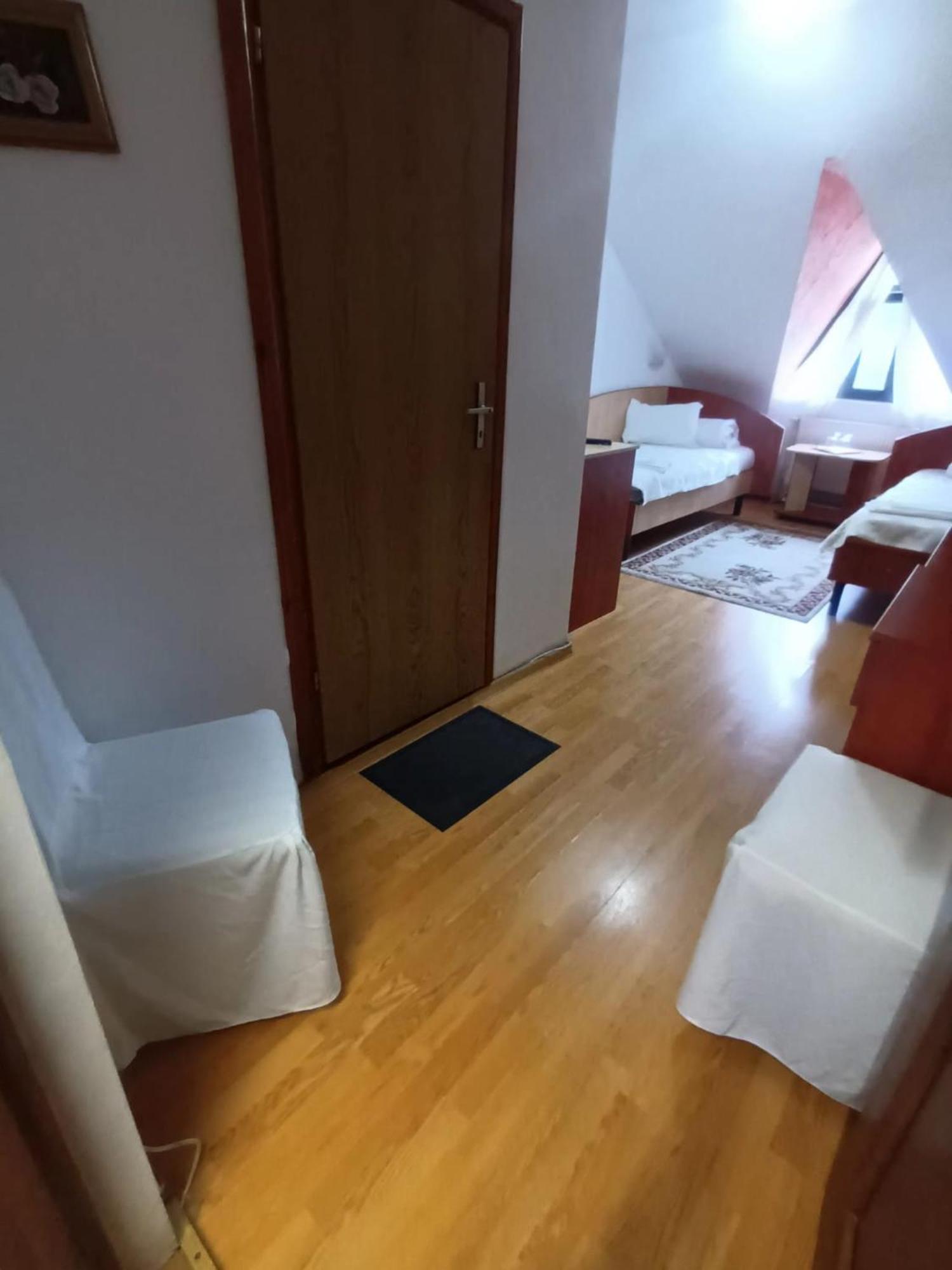 Casa Boiereasca Hotel Iasi Bagian luar foto
