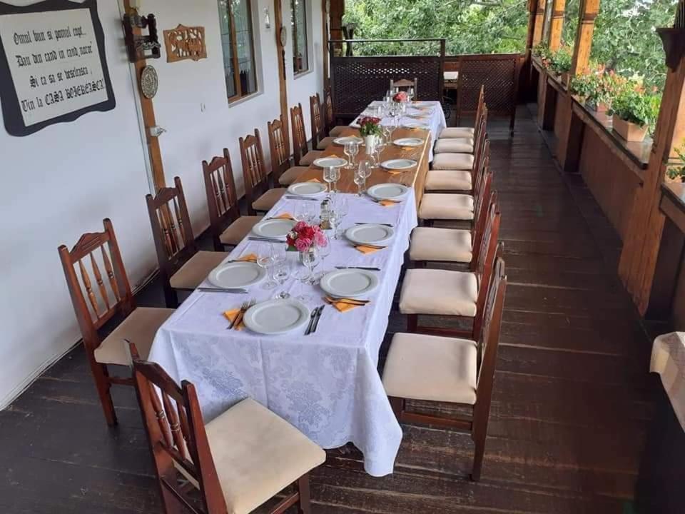 Casa Boiereasca Hotel Iasi Bagian luar foto
